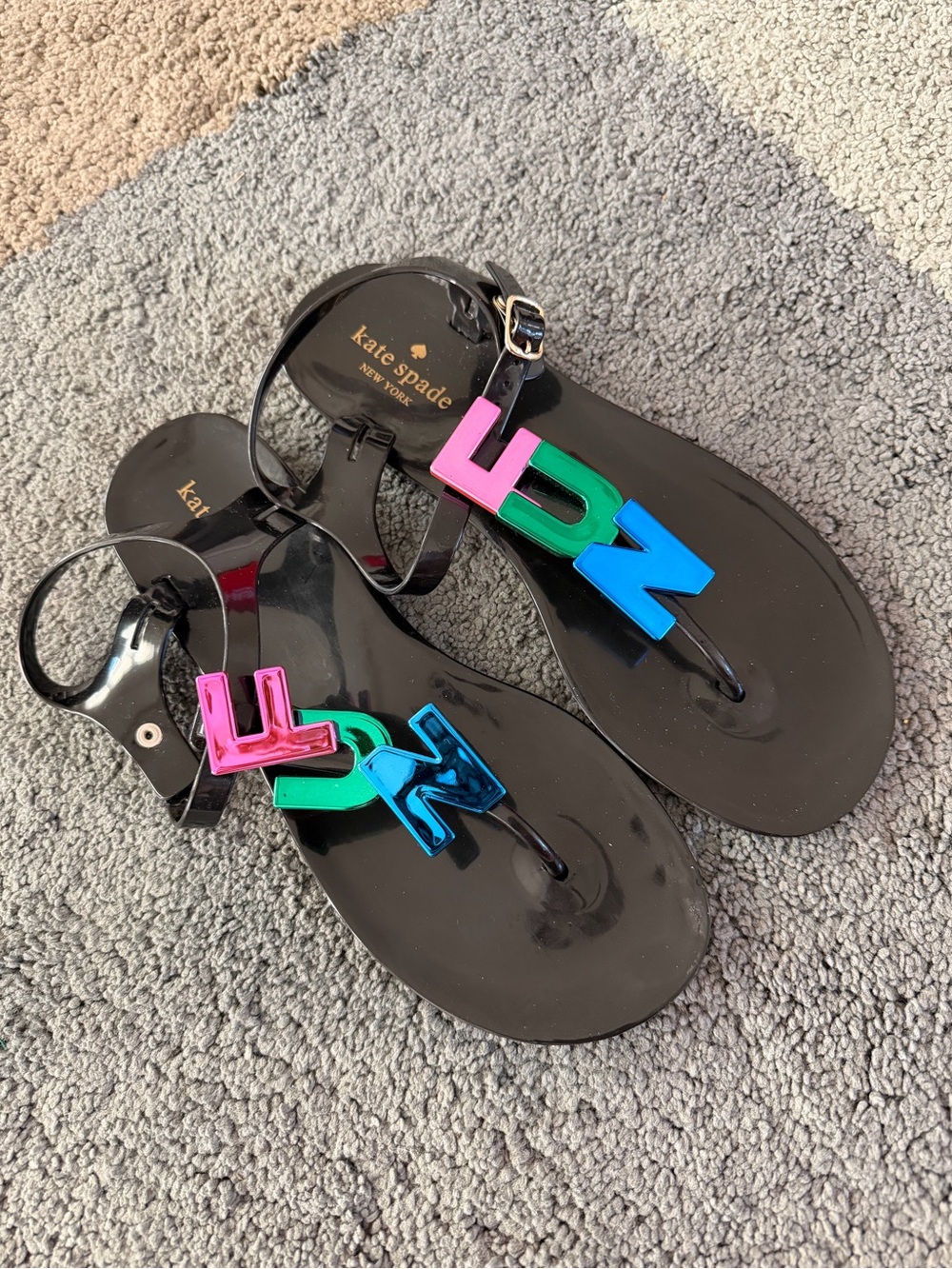 Kate Spade New York FUN Fennix Jelly Sandal
